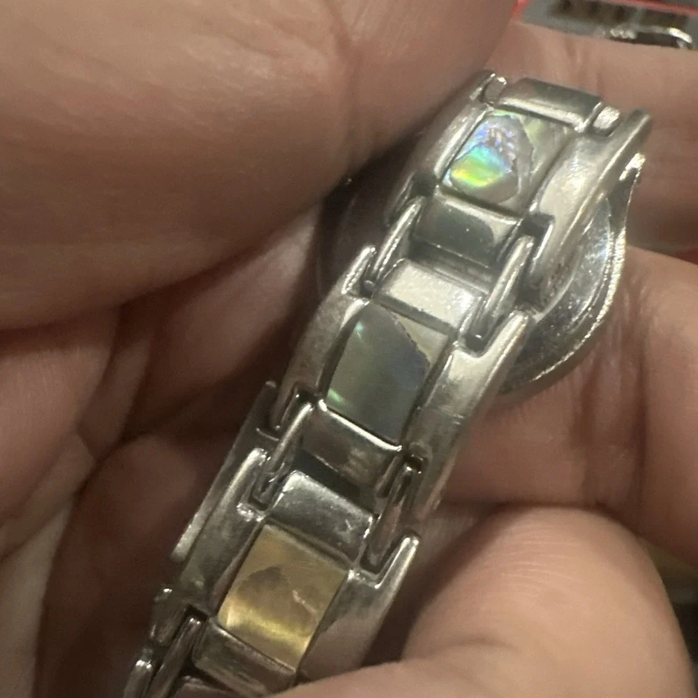 Working Vintage Wrangler Women's Watch Abstract Steel Dainty Band 24mm Fit 6.75